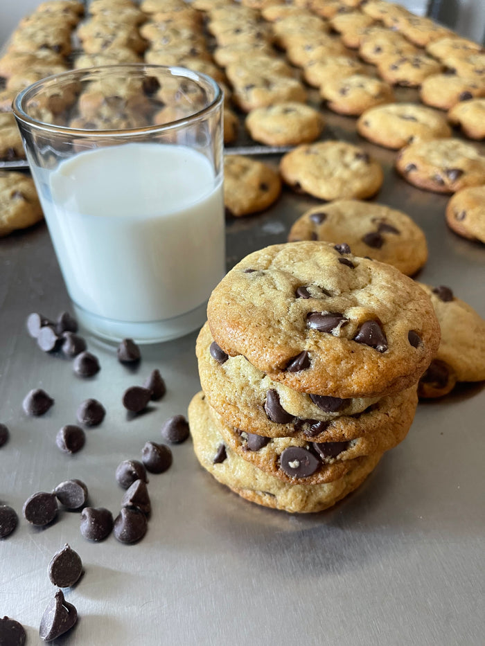 Sourdough Chocolate Chip Cookies | 12 Count from Eat Well ABQ bakery